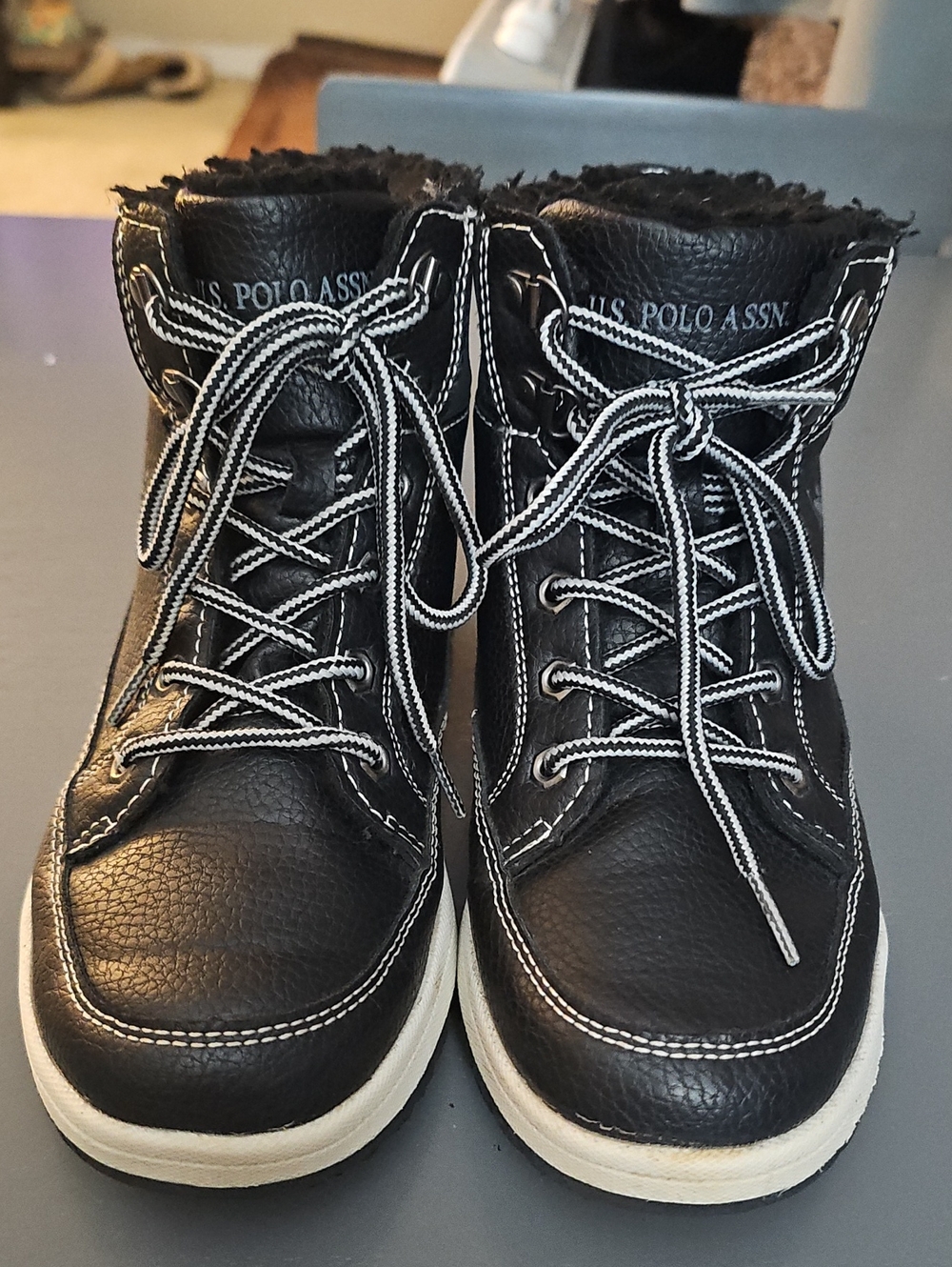 Boys US Polo Black Faux Fur Lined Boots Sz 3